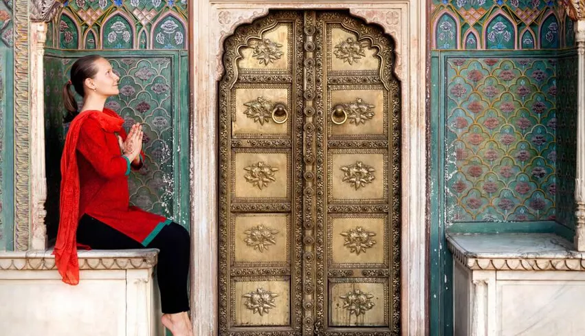 Mewari Heritage & Agra Experience