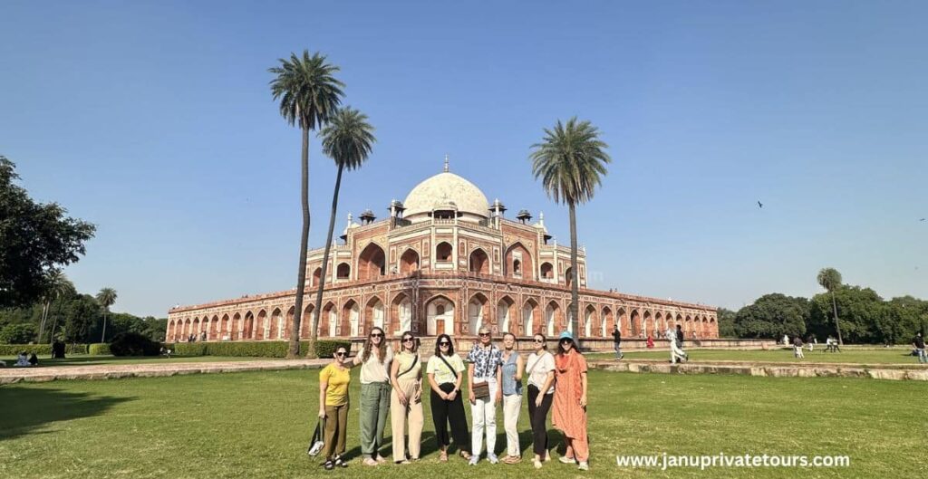 Why is Delhi a Must-Visit Destination in India?